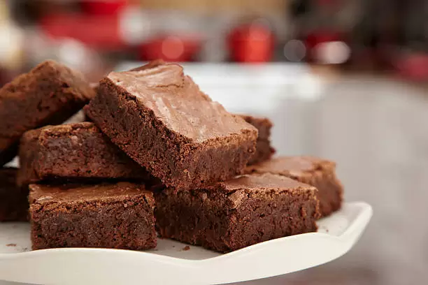 Como fazer Brownie de Nescau rápido, simples e fácil