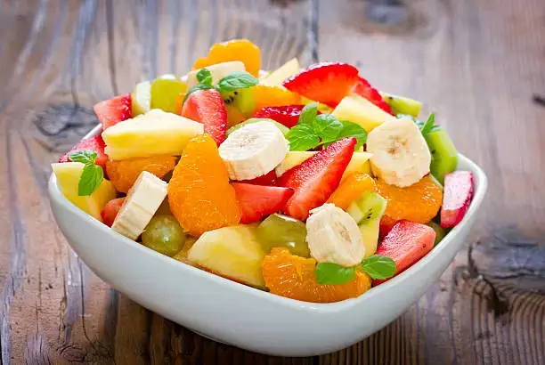 Salada de frutas fit