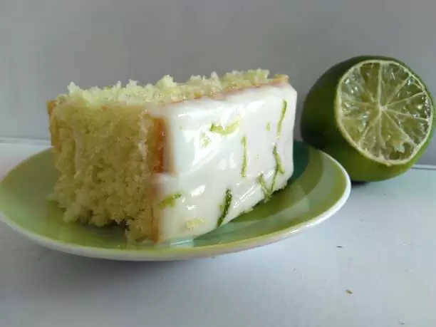 Bolo de limão verde
